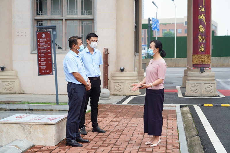 汉阳区文化和旅游局党委书记,局长徐丽调研黄鹤楼酒业